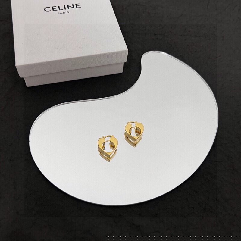 Ce**e earrings